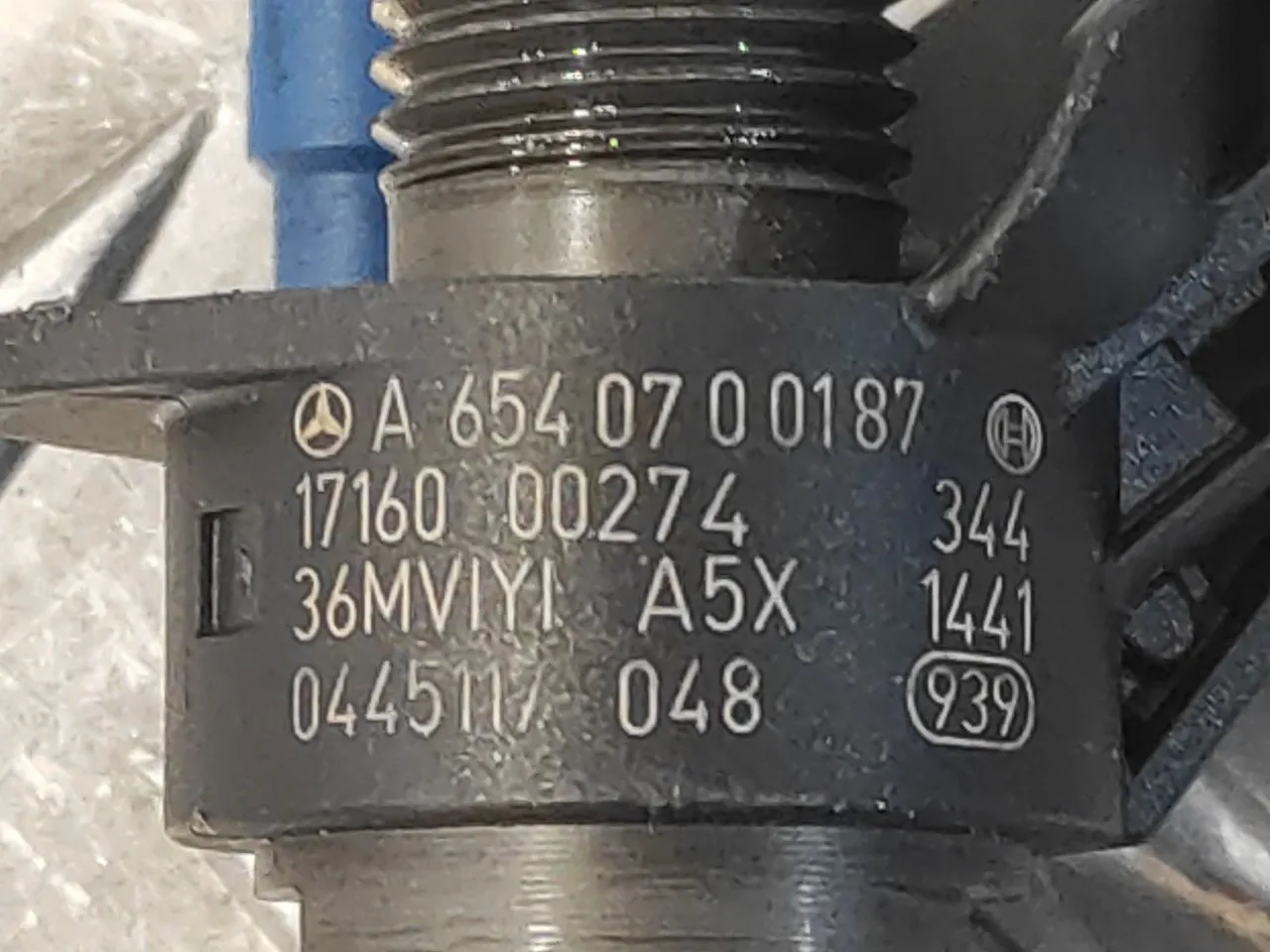 Inyector para Mercedes-Benz Clase A (Bm 177)