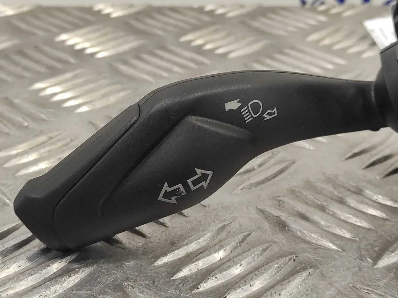 Mando Intermitentes para Ford Kuga (Cbs)