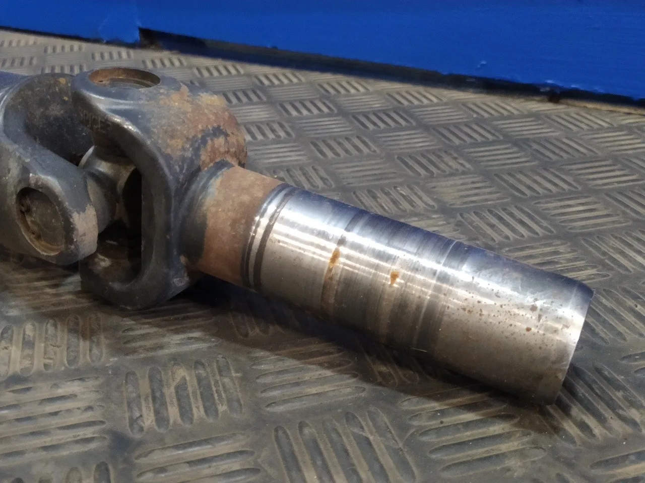 Transmision Central para Nissan Pathfinder (R51)