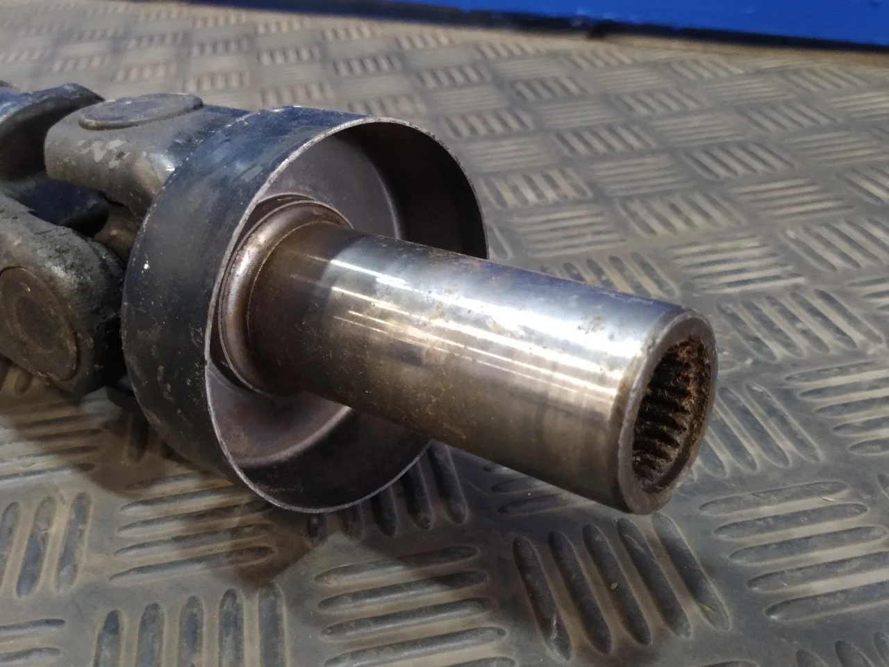 Transmision Central para Mitsubishi Montero Sport (K90)