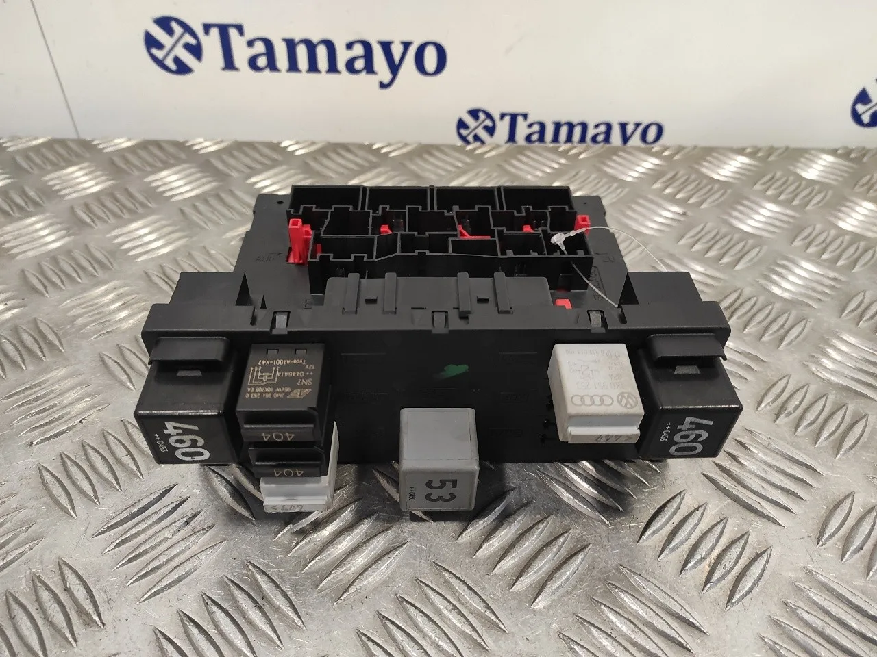 Caja Reles / Fusibles para Volkswagen Passat Berlina (3C2)