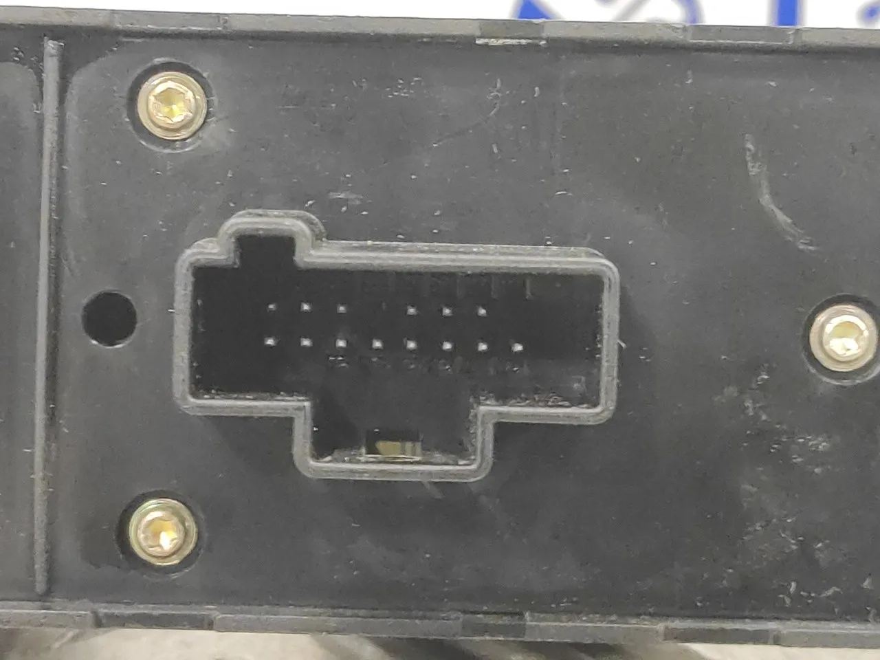 Mando Elevalunas Delantero Izquierdo para Ford Focus C-Max (Cap)