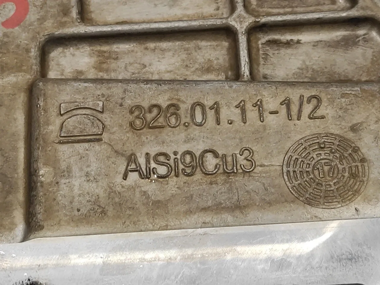 Tapa para Mercedes-Benz Clase E Lim. (W213)