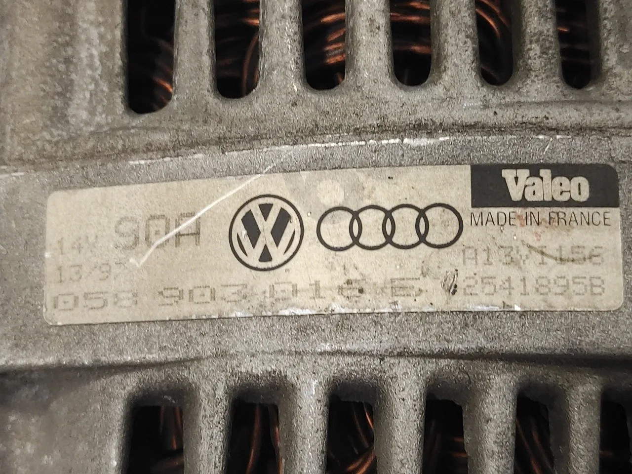 Alternador para Audi A4 Berlina (B5)