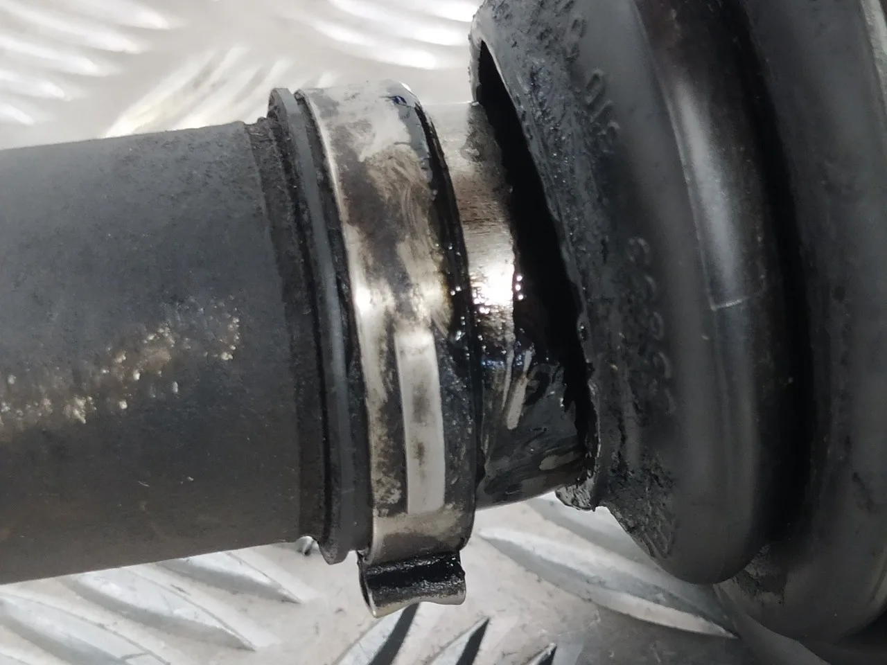 Transmision Delantera Derecha para Ford Focus Berlina (Cap)