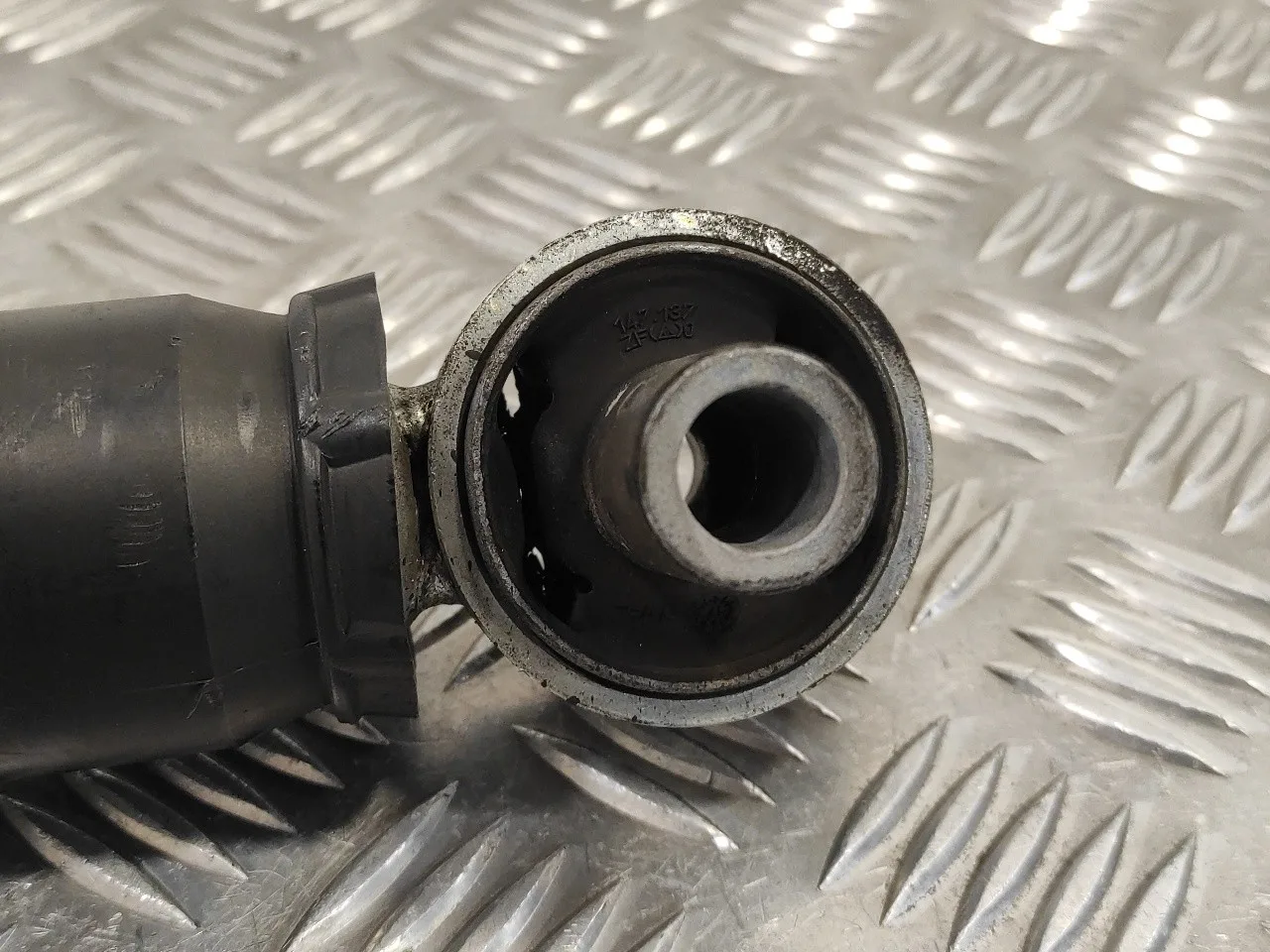 Amortiguador Trasero Izquierdo para Mercedes-Benz Vito Tourer (447)