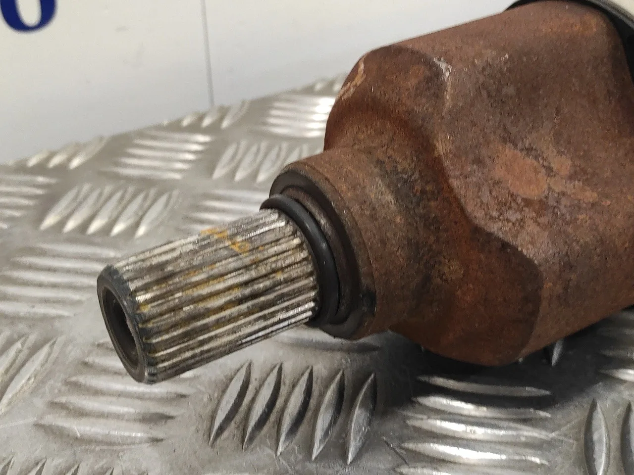 Transmision Delantera Izquierda para Citroën C4 Lim.