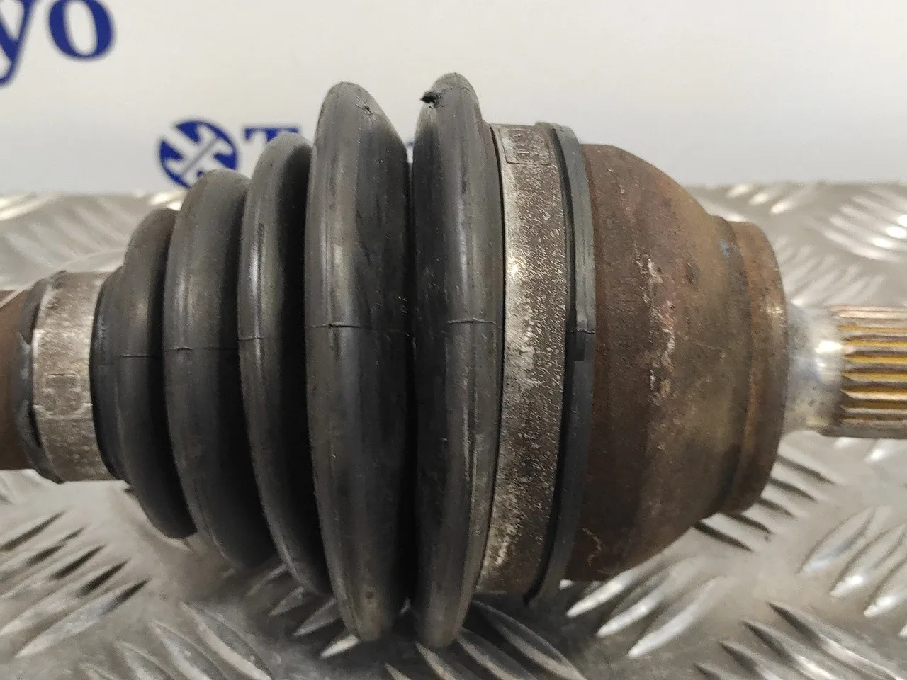 Transmision Delantera Izquierda para Citroën C4 Lim.