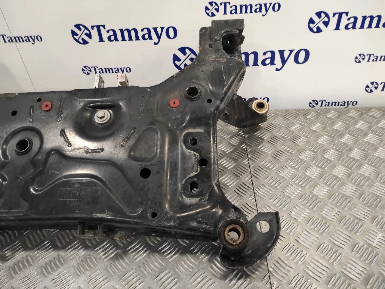 Puente Delantero para Ford Kuga (Cbs)