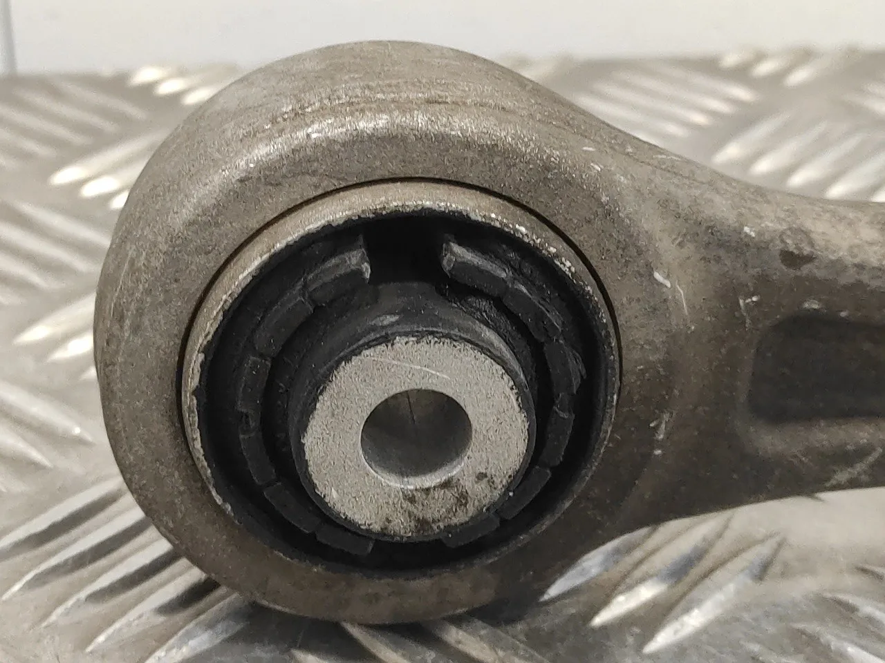 Brazo Suspension Inferior Delantero Izquierdo para Audi A4 Ber. (B8)