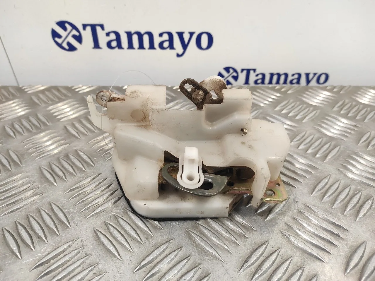 Cerradura Puerta Trasera Derecha para Mitsubishi L 200 (K6/7)