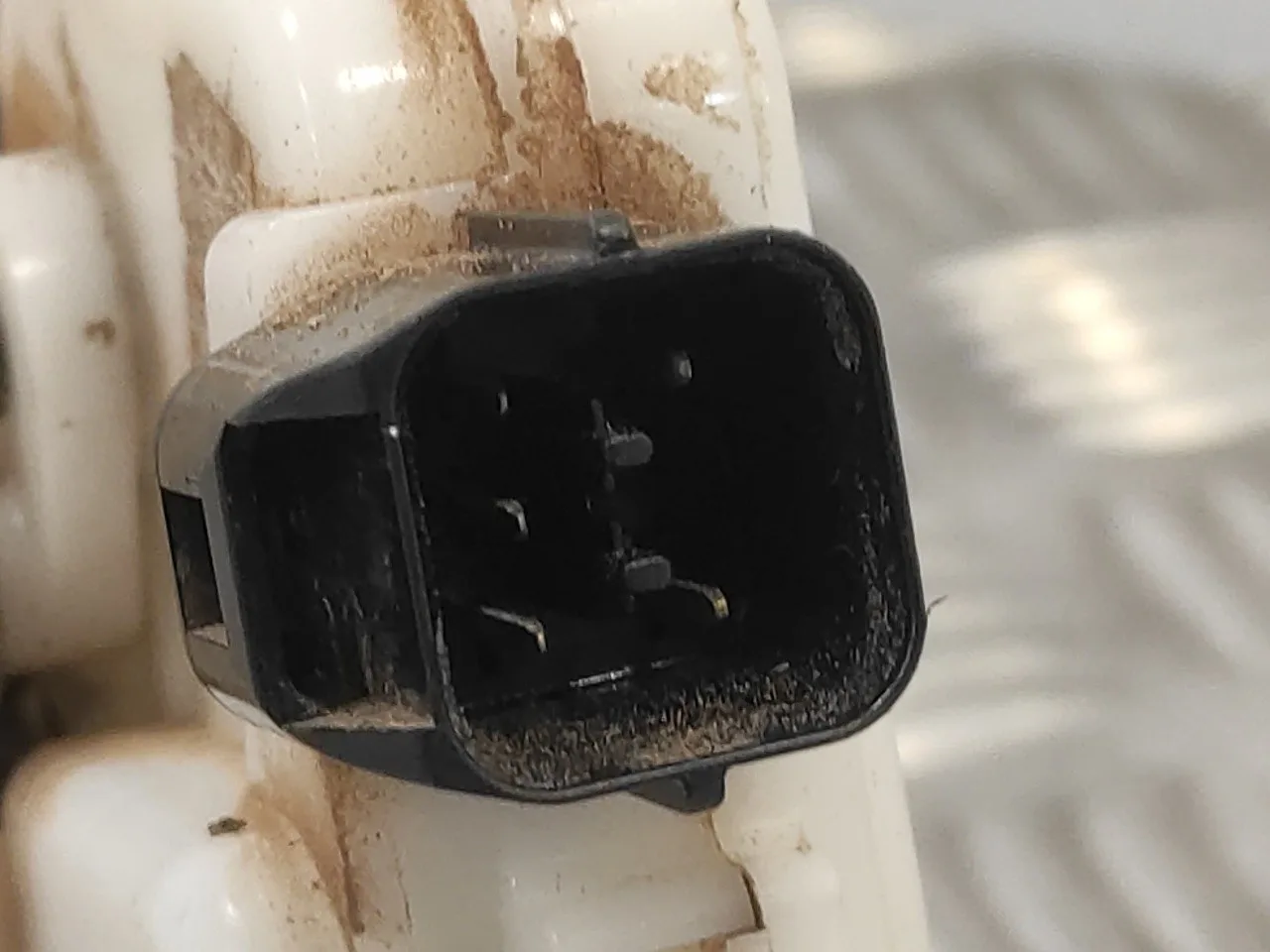 Cerradura Puerta Delantera Derecha para Mitsubishi L 200 (K6/7)