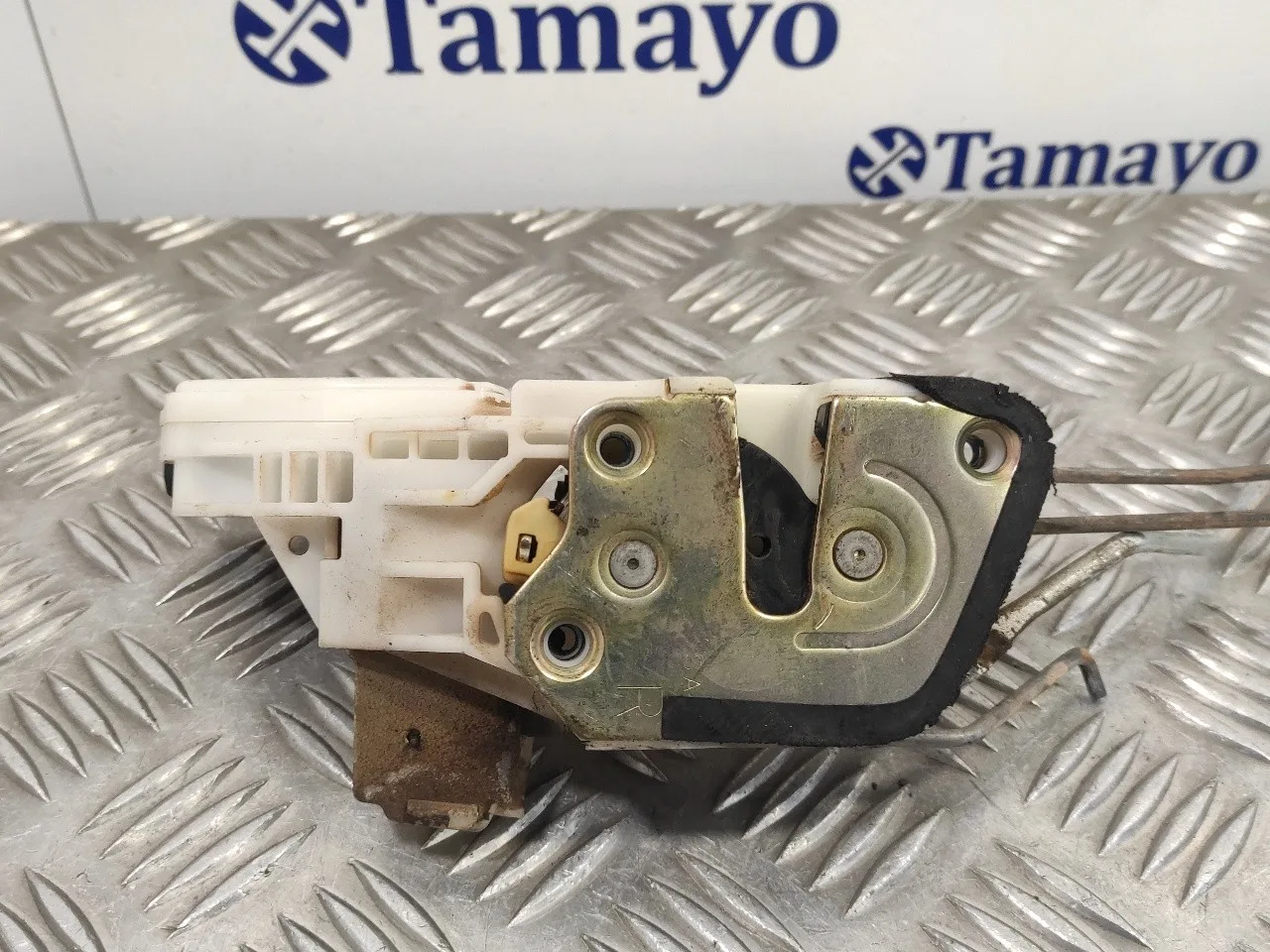Cerradura Puerta Delantera Derecha para Mitsubishi L 200 (K6/7)
