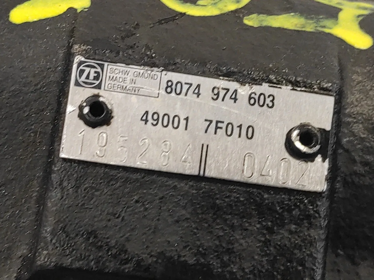 Caja Direccion para Nissan Terrano/Terrano.ii (R20)