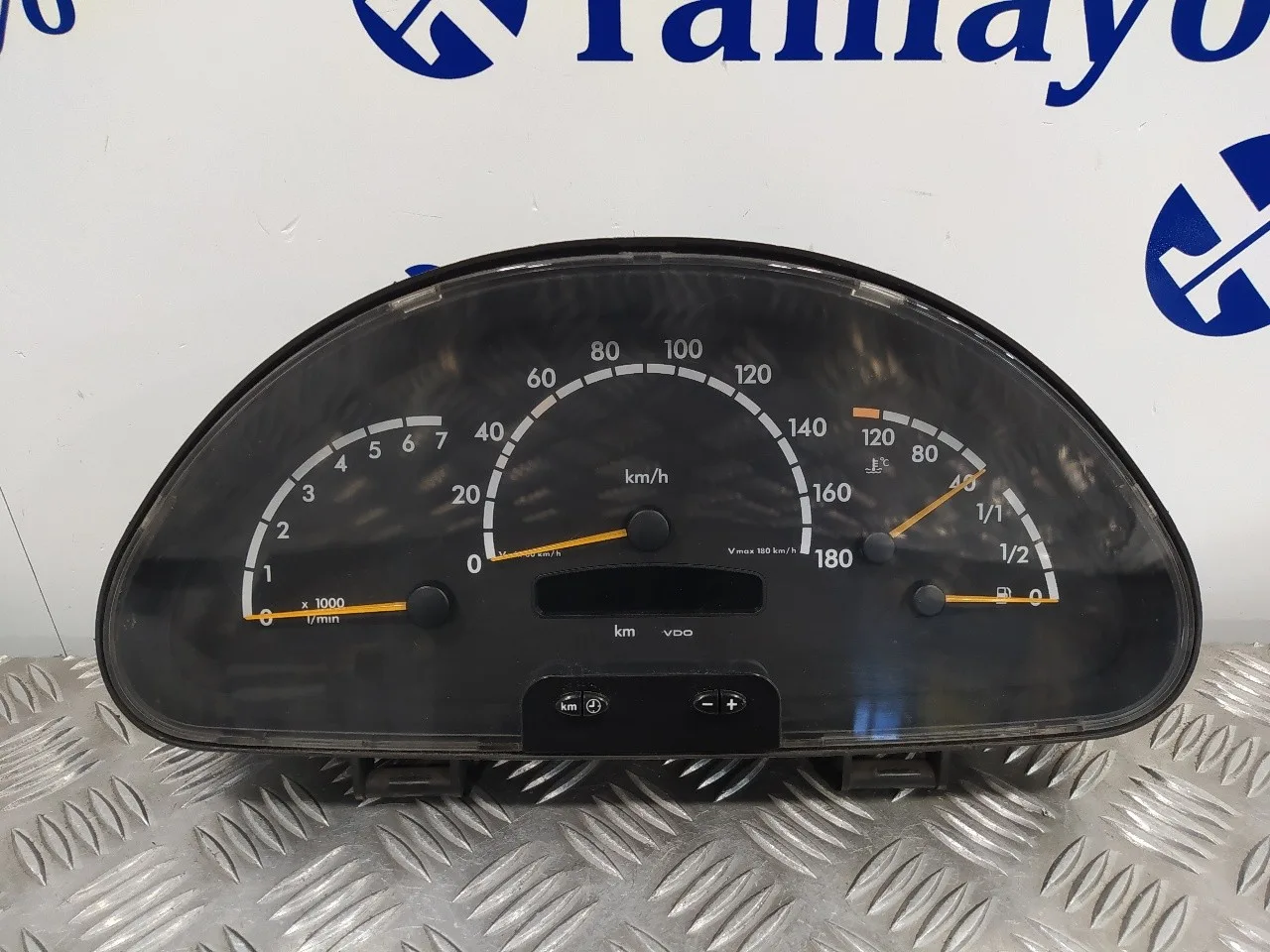 Cuadro Instrumentos para Mercedes-Benz Sprinter Chasis-Cabina