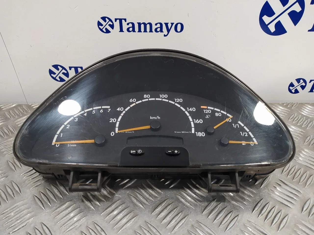 Cuadro Instrumentos para Mercedes-Benz Sprinter Chasis-Cabina
