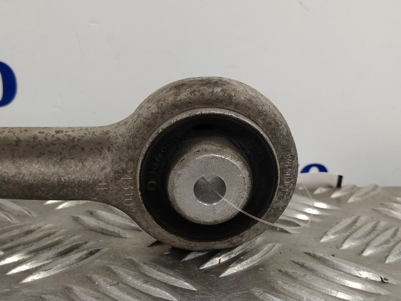 Tirante Delantero Izquierdo para Audi A4 Ber. (B8)
