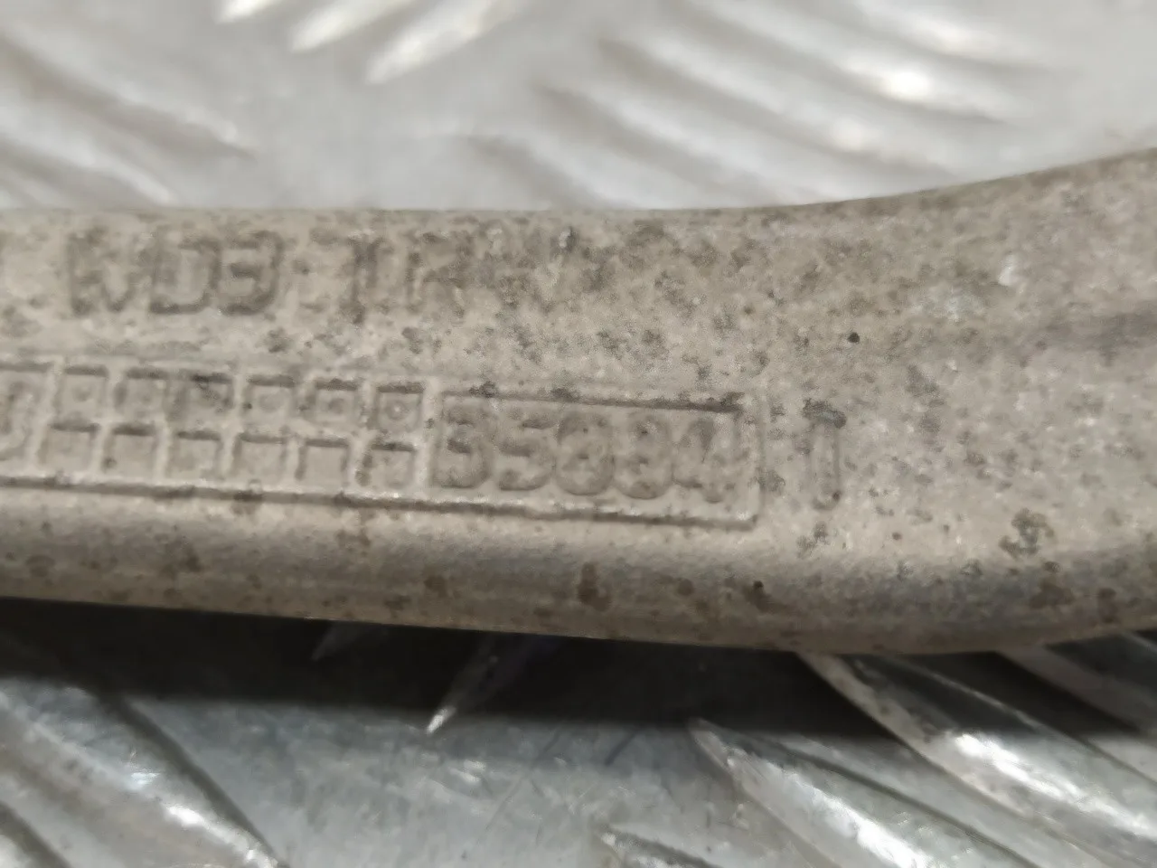 Tirante Delantero Derecho para Audi A4 Ber. (B8)