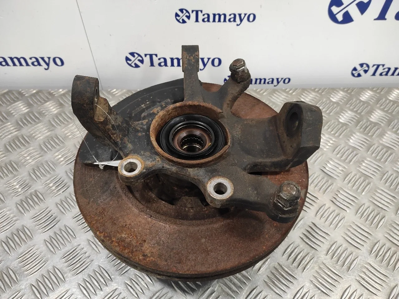Mangueta Delantera Izquierda para Nissan Pick-Up (D22)