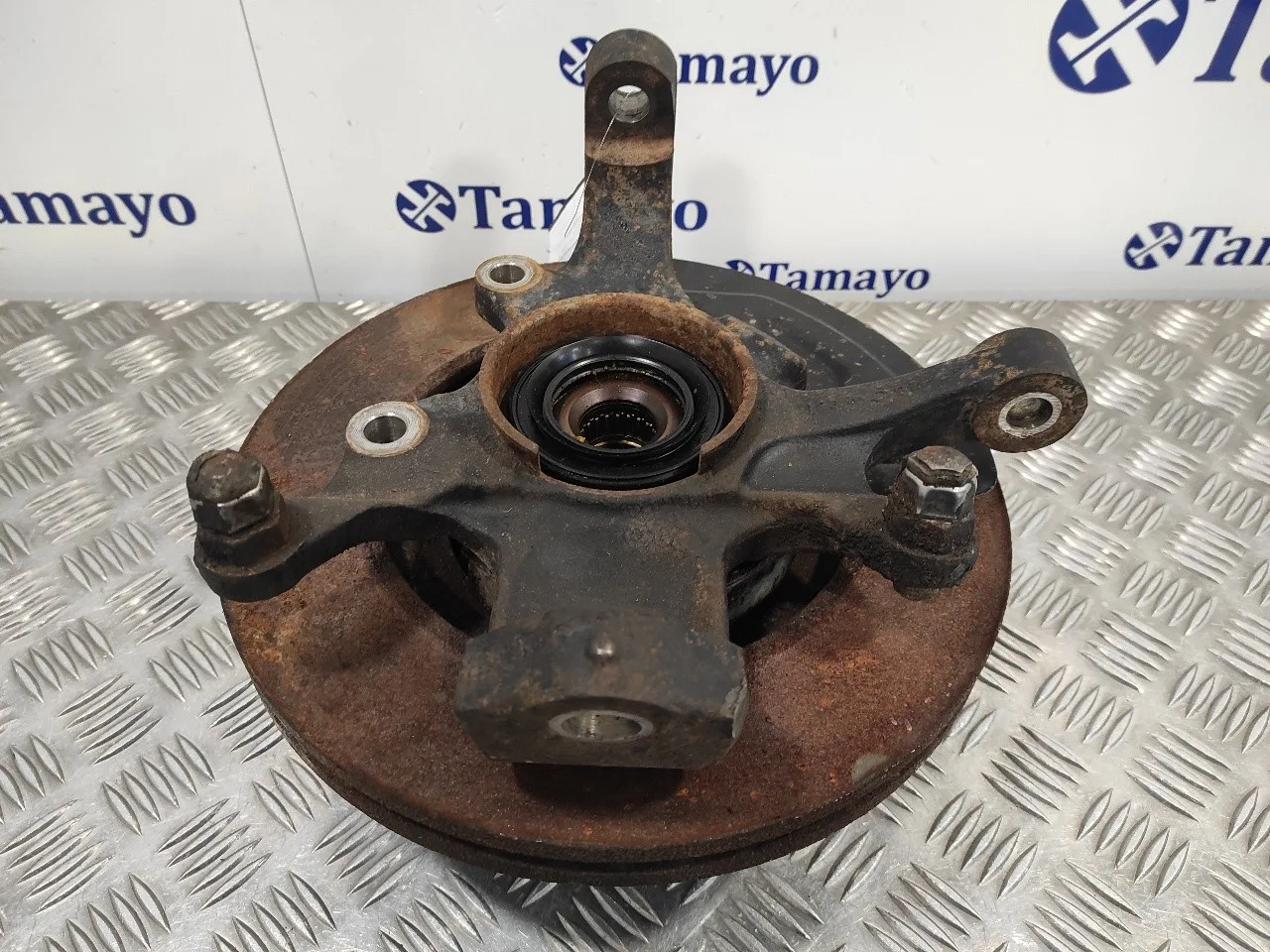 Mangueta Delantera Izquierda para Nissan Pick-Up (D22)