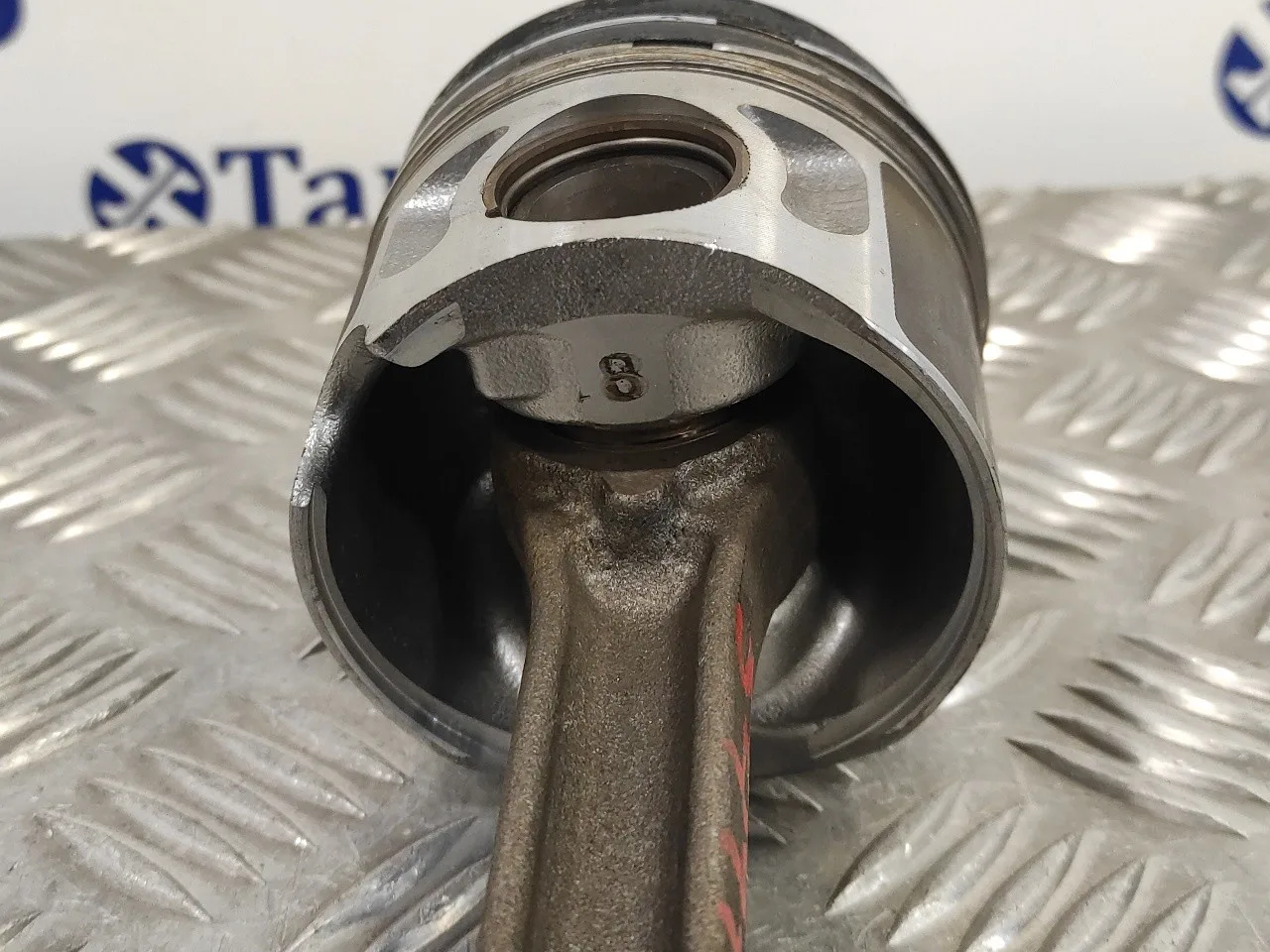 Piston para Seat Leon (1P1)