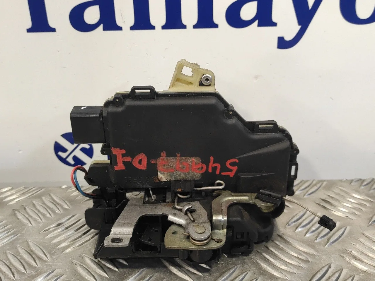 Cerradura Puerta Delantera Izquierda para Volkswagen New Beetle (9C1/1C1)
