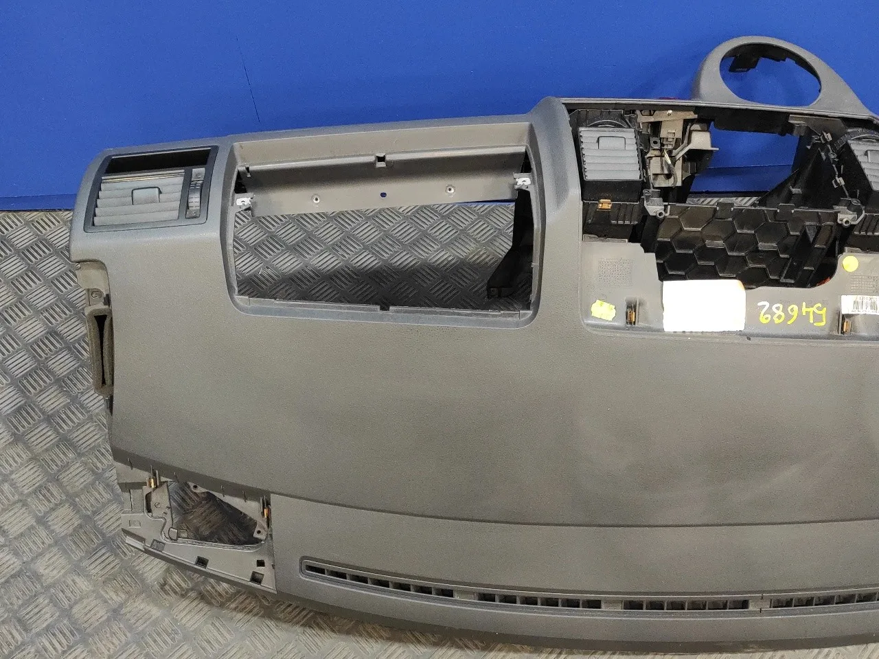 Salpicadero para Volkswagen T5 Transporter (7E)