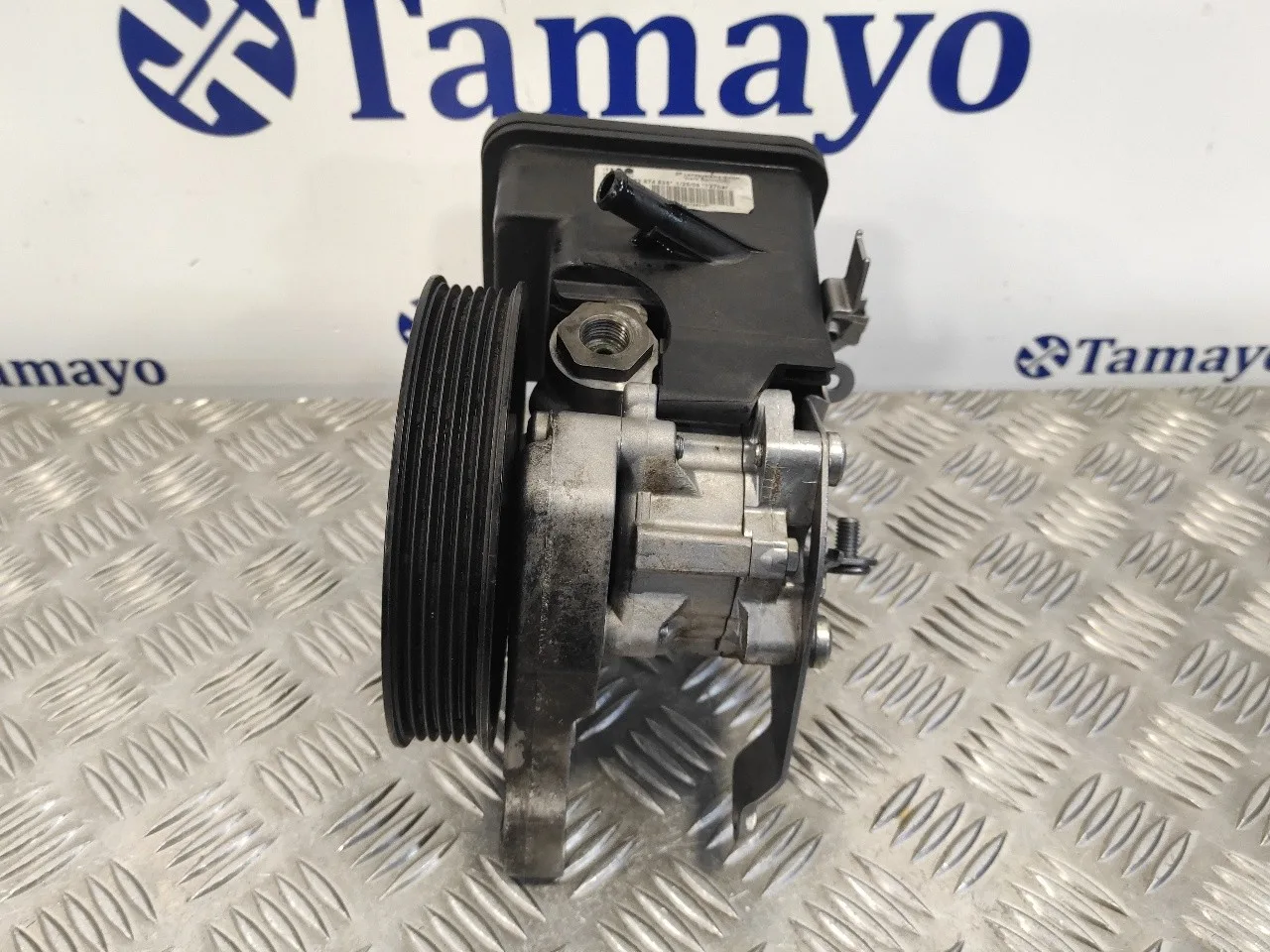 Bomba Direccion para Bmw X3 (E83)