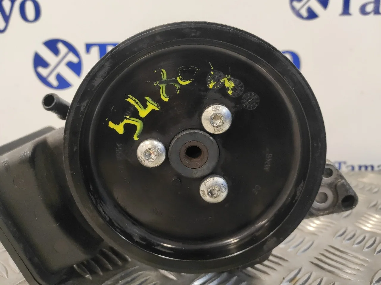 Bomba Direccion para Bmw X3 (E83)