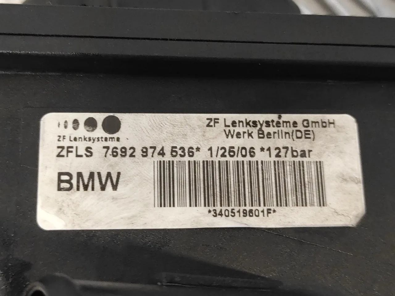 Bomba Direccion para Bmw X3 (E83)