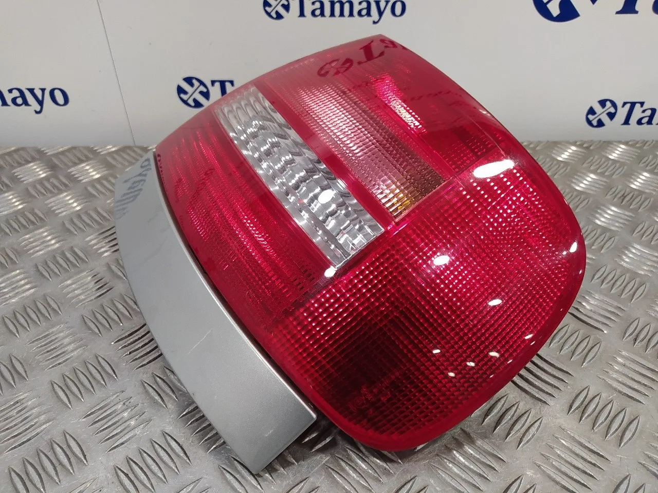 Piloto Trasero Derecho para Audi A4 Berlina (B5)