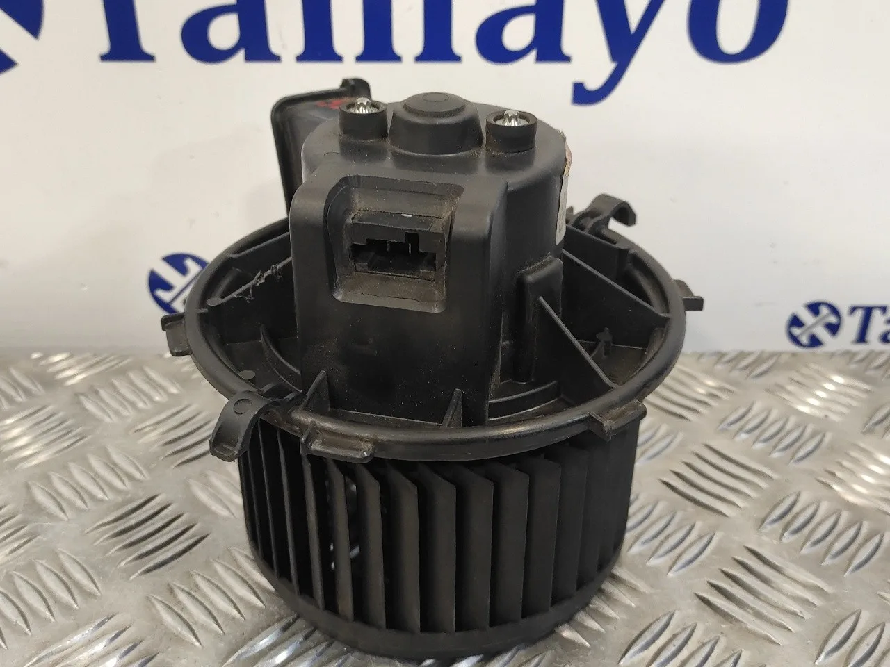 Motor Calefaccion para Peugeot Boxer Caja Cerr.techo Sobreelev.(Bat.4035)(335/440)(2007 =>