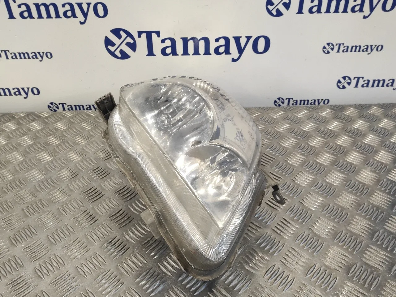 Faro Derecho para Toyota Corolla Verso (E12)