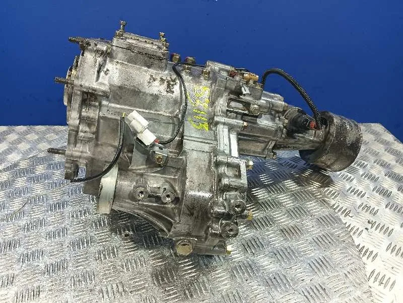 Caja Transfer para Mitsubishi Montero (V20/V40)
