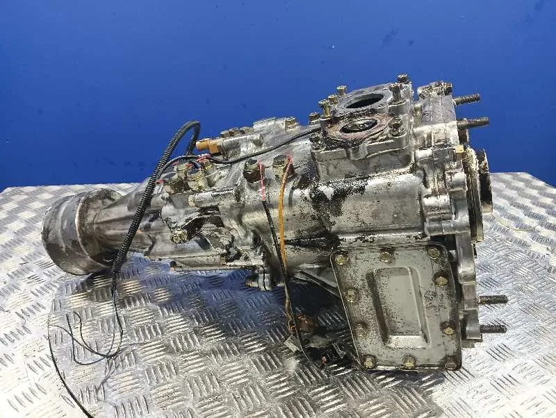 Caja Transfer para Mitsubishi Montero (V20/V40)