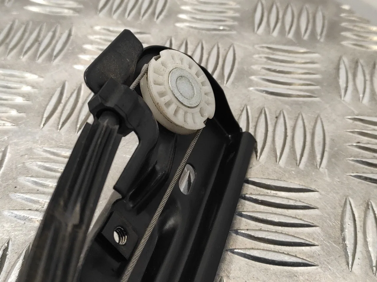 Elevalunas Delantero Izquierdo para Seat Ibiza (6P1)