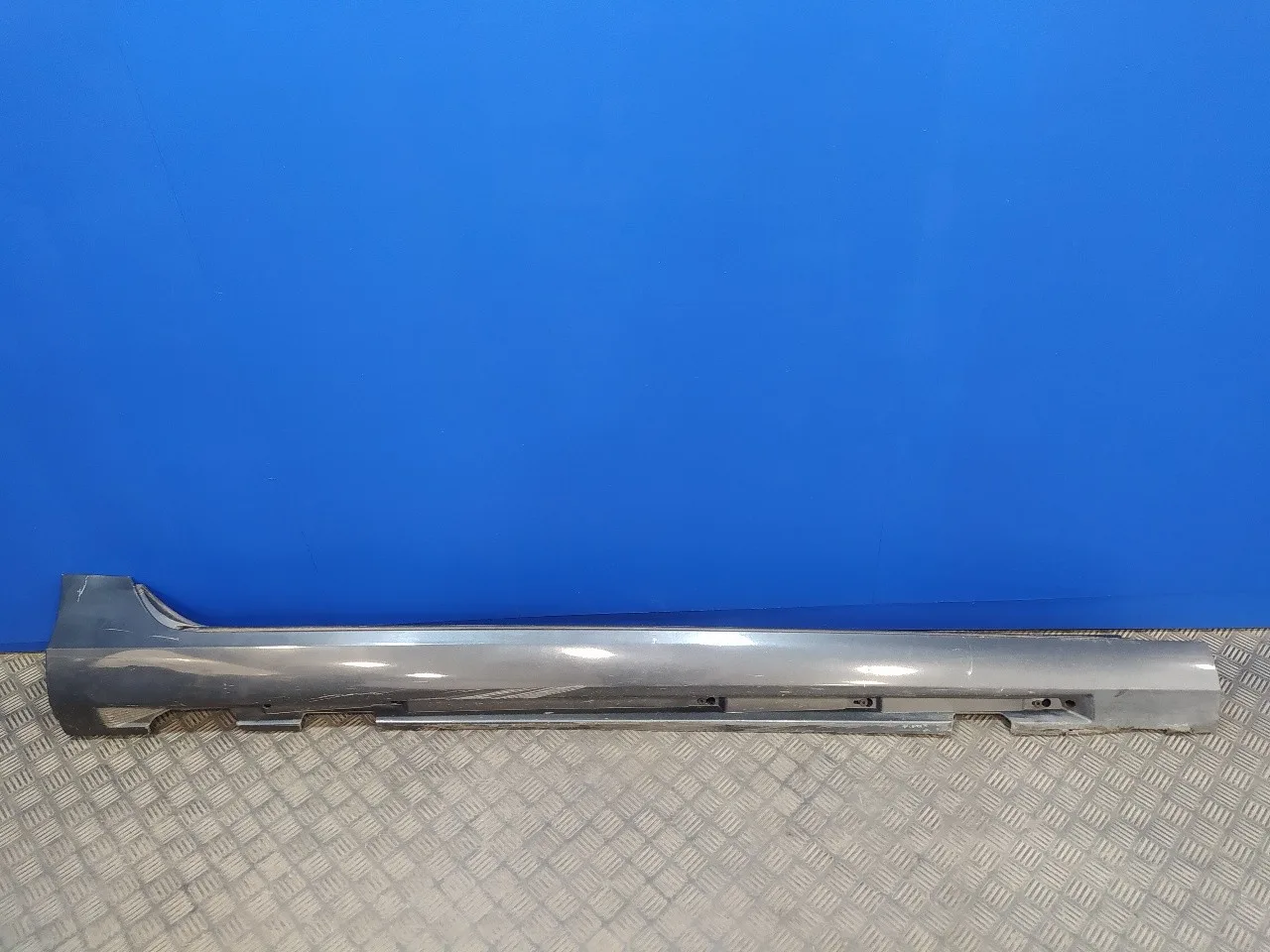 Faldon Lateral para Volvo S60 Lim.