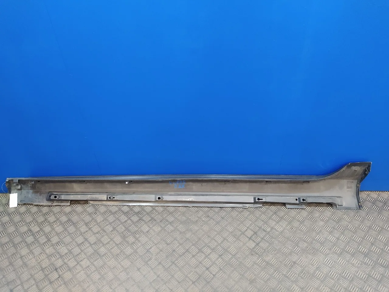 Faldon Lateral para Volvo S60 Lim.