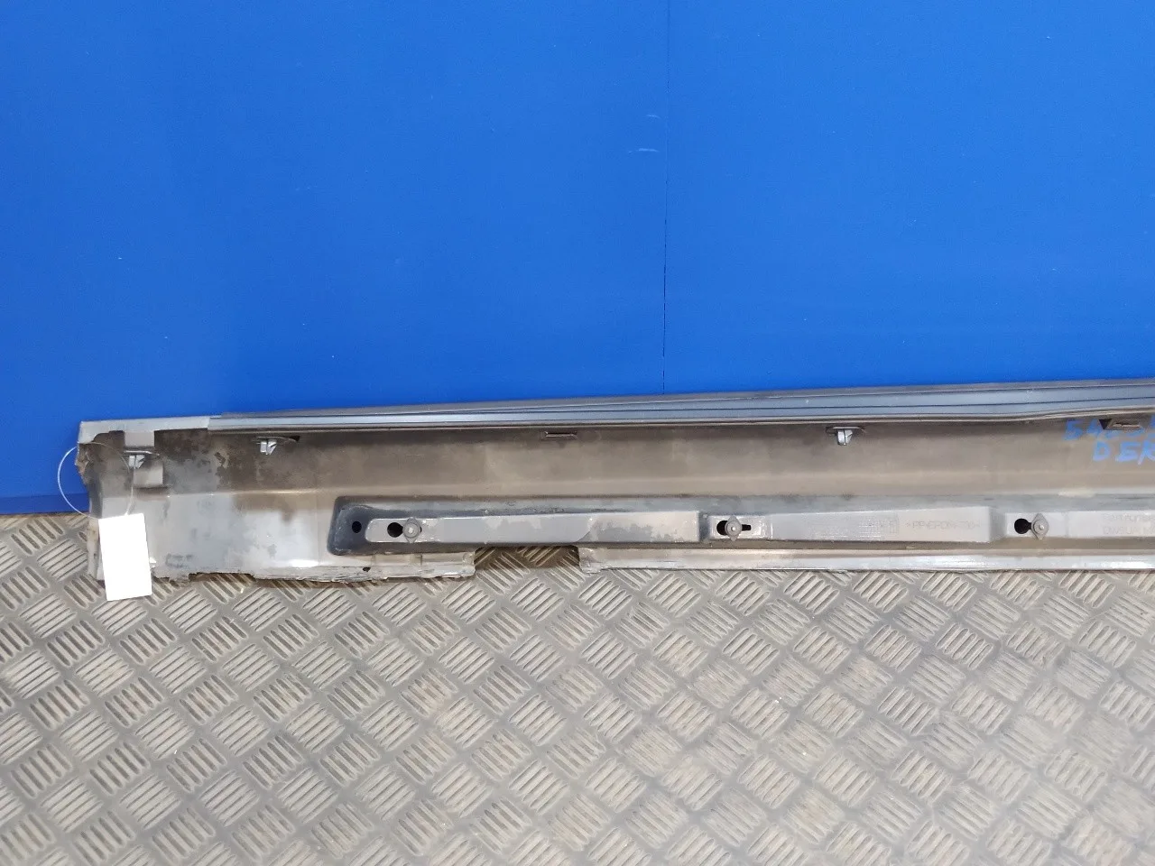 Faldon Lateral para Volvo S60 Lim.
