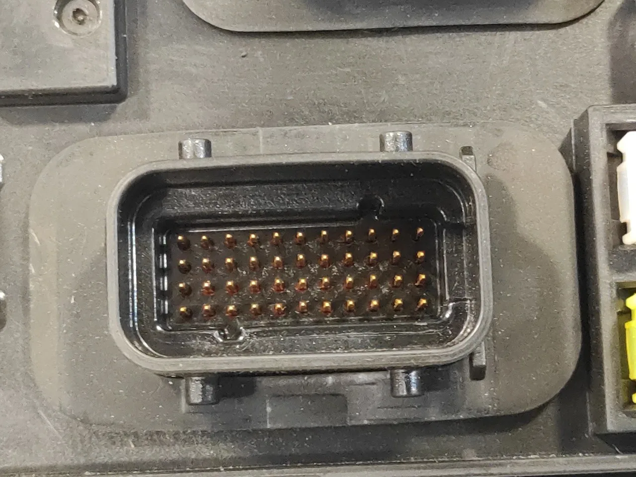 Caja Reles / Fusibles para Kia Carnival