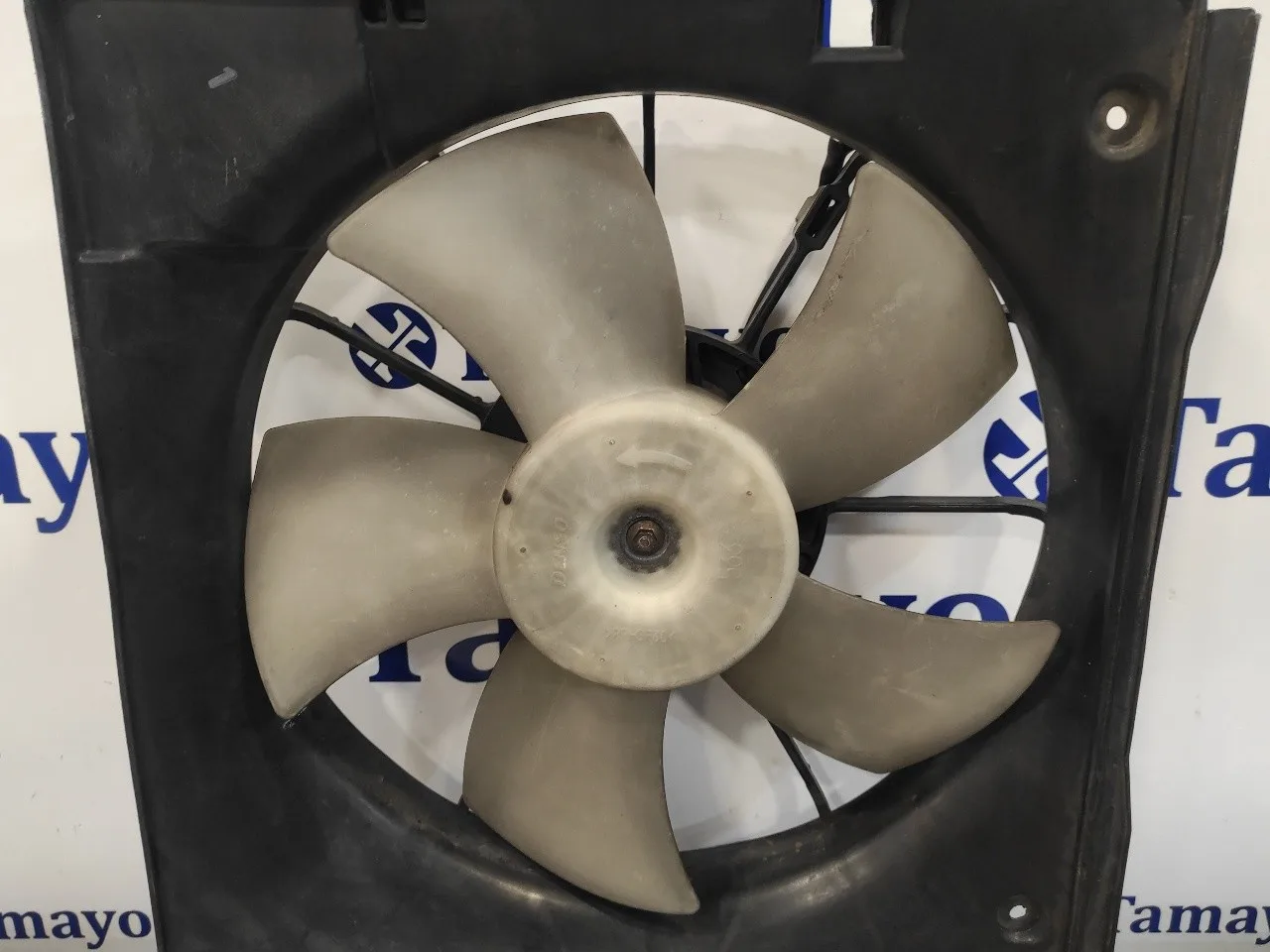 Electroventilador para Toyota Corolla Verso (E12)