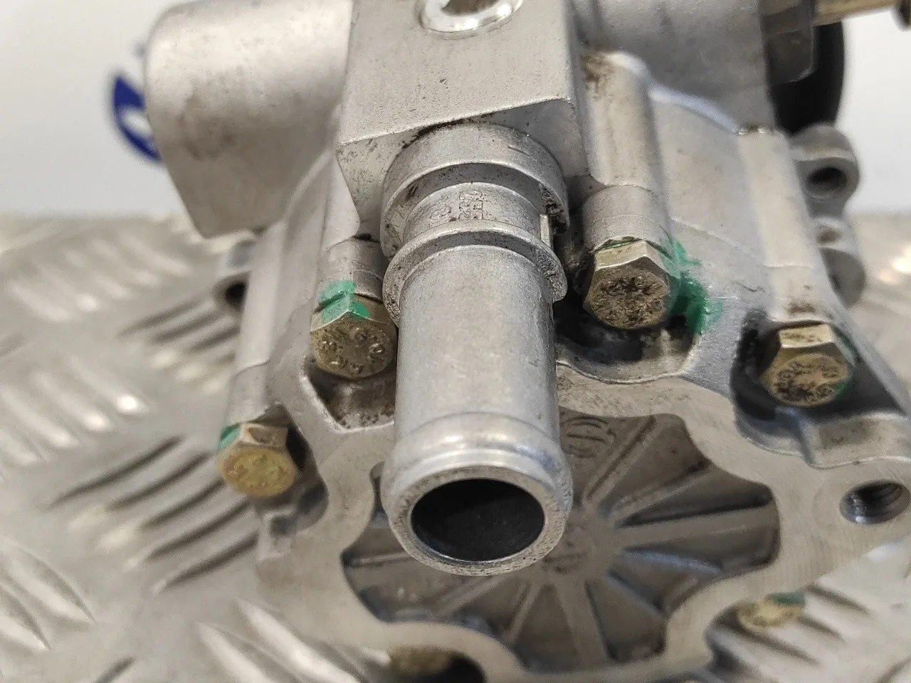 Bomba Direccion para Seat Arosa (6H1)