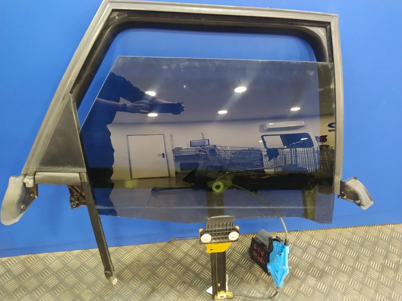 Elevalunas Trasero Derecho para Audi A4 Avant (8E)