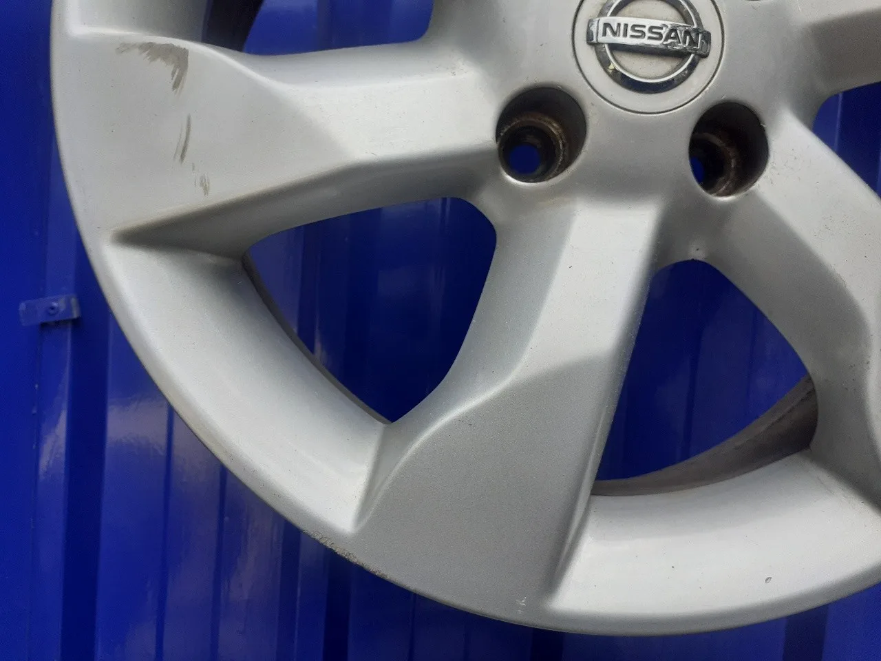 Llanta para Nissan Note (E11E)
