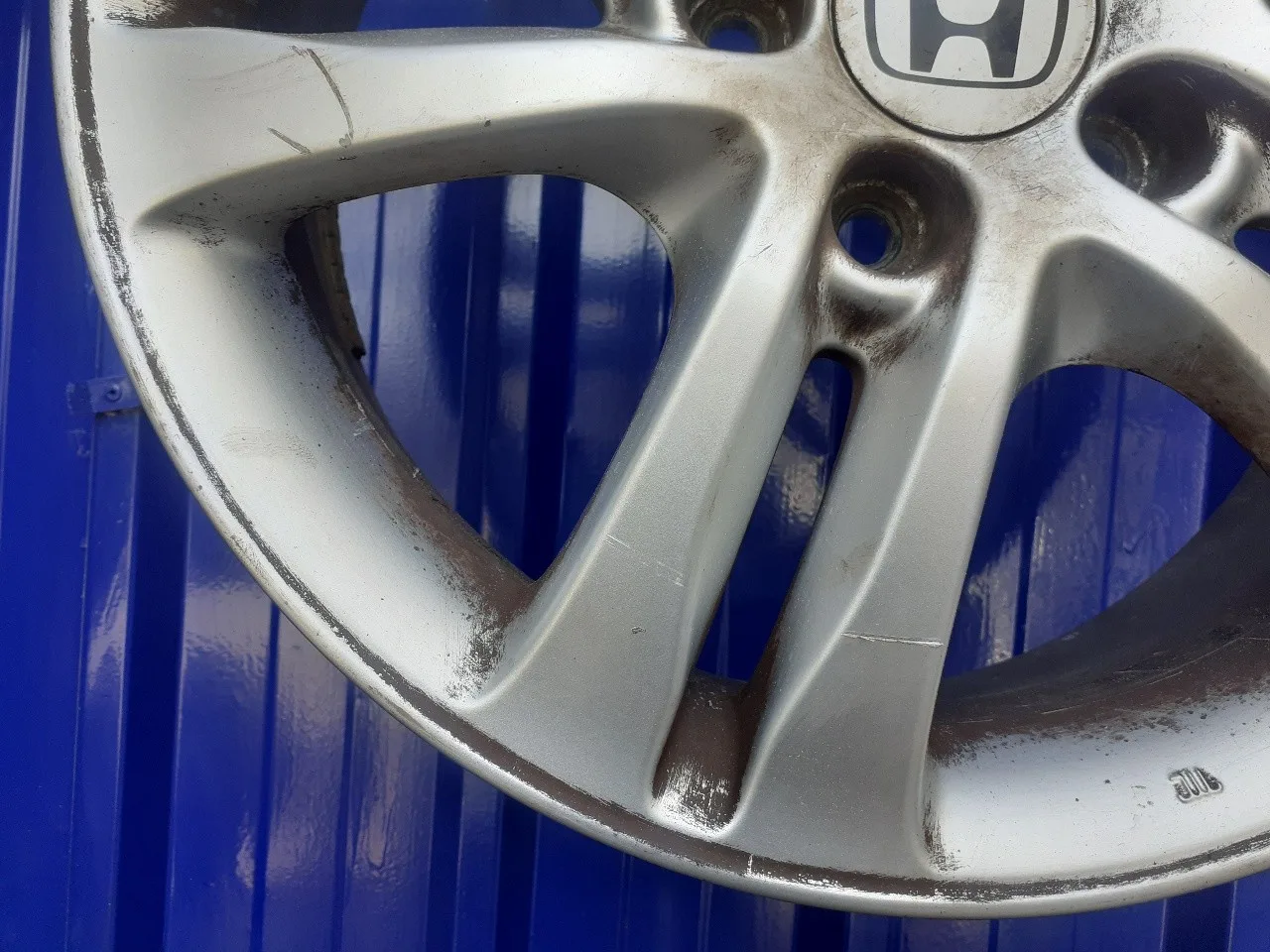 Llanta para Honda Cr-V (Re)