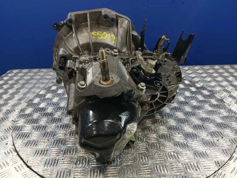 Caja Cambios para Nissan Micra (K12E)