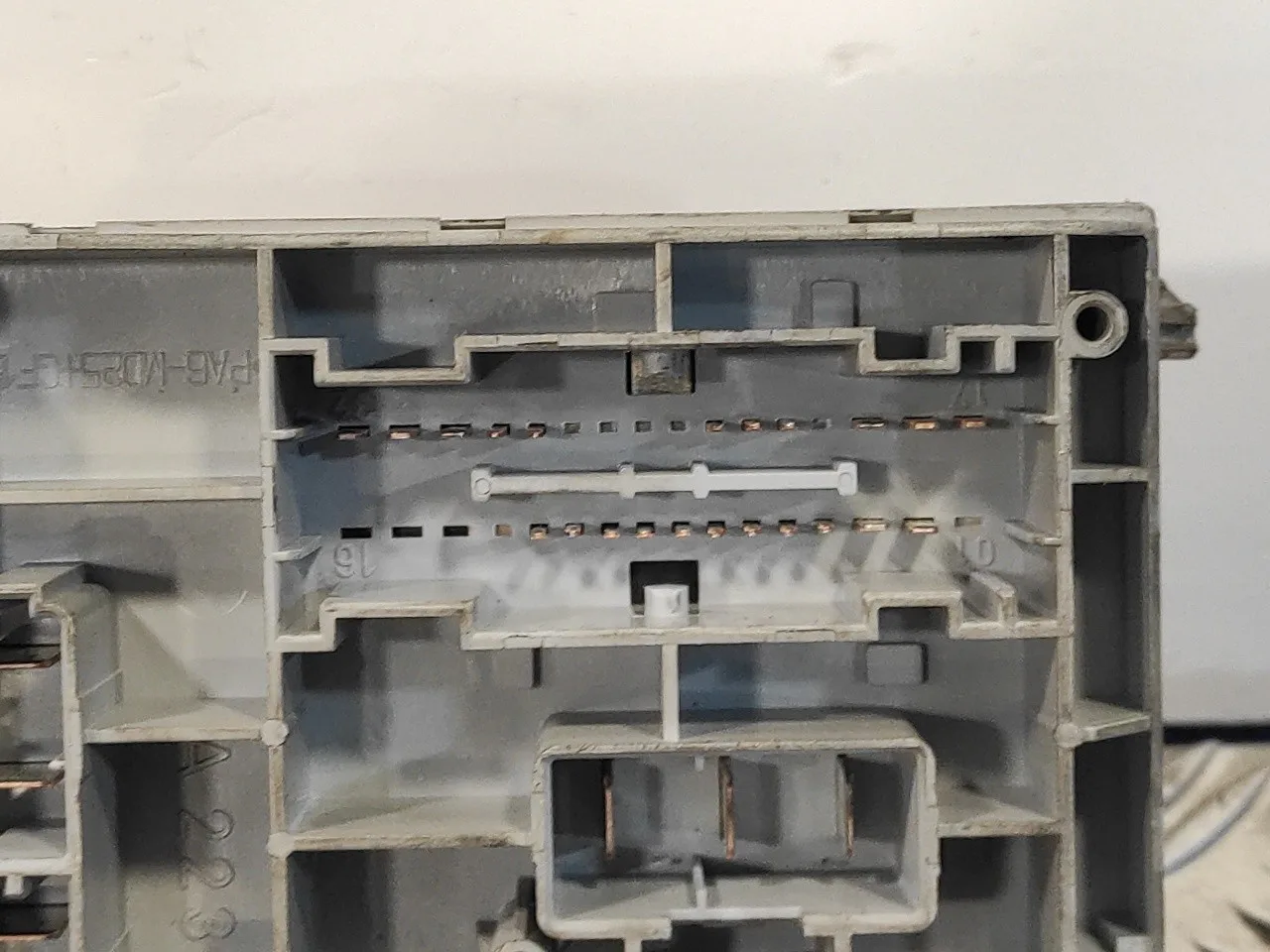 Caja Reles / Fusibles para Alfa Romeo Gt (125)