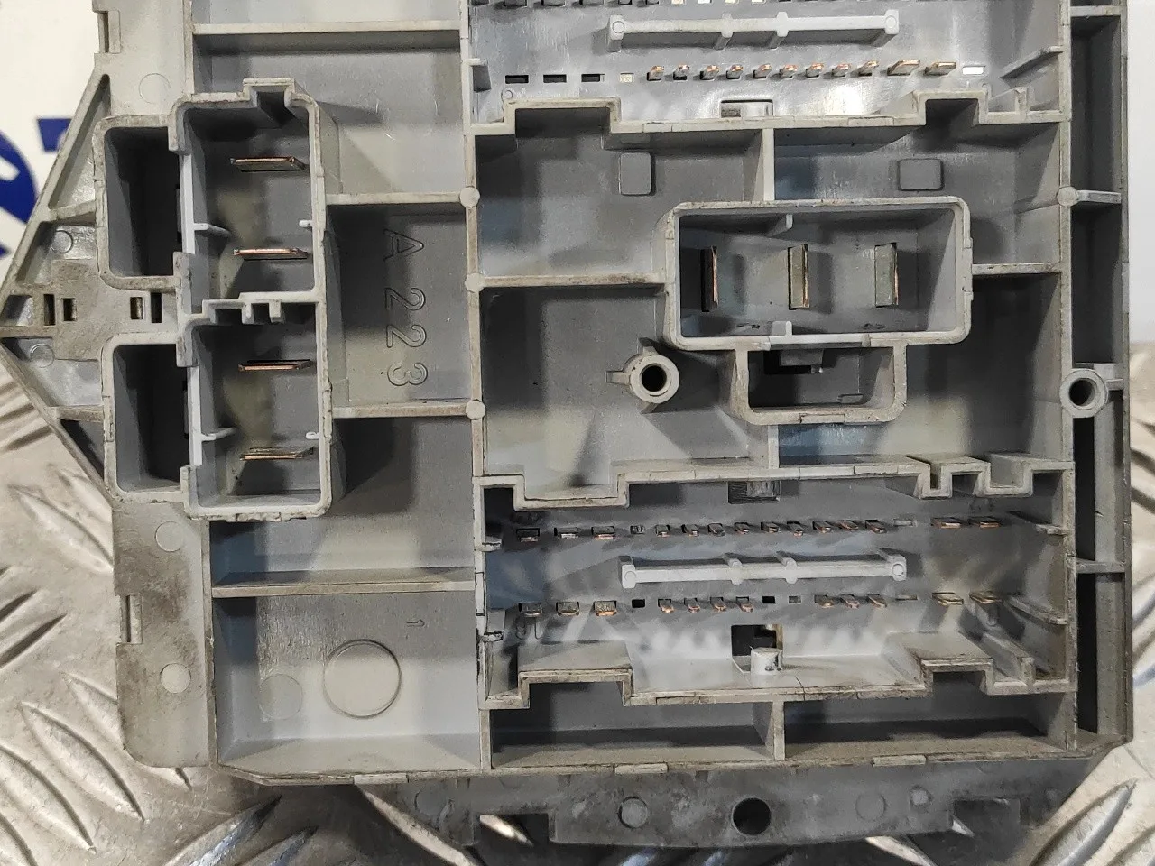 Caja Reles / Fusibles para Alfa Romeo Gt (125)