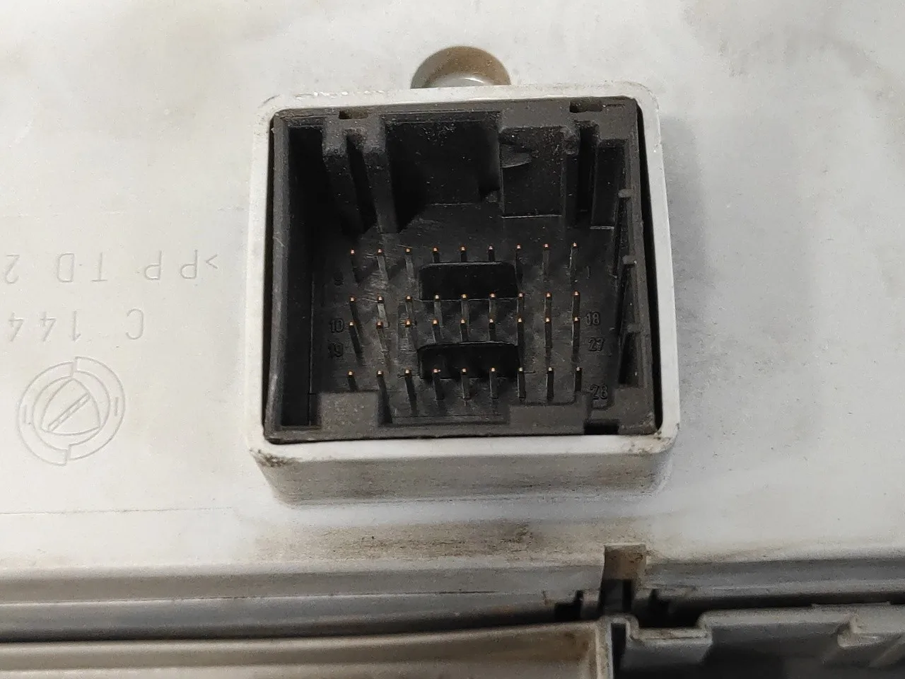 Caja Reles / Fusibles para Fiat Idea (135)