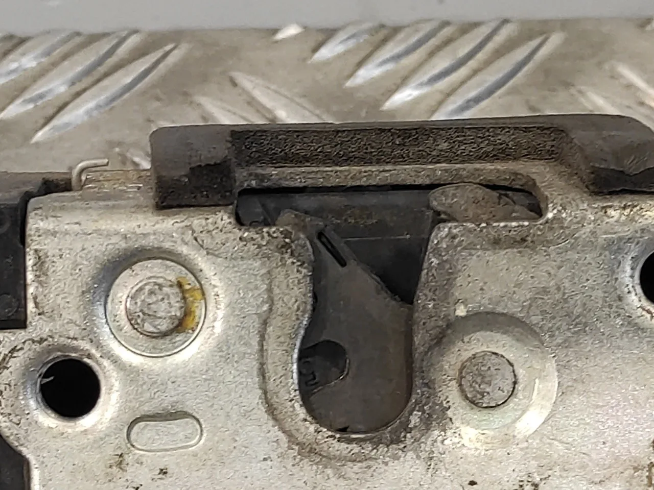 Cerradura Puerta Delantera Derecha para Alfa Romeo Gt (125)